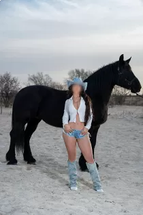 Sharon 447346641620 27 years old girl