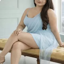 Indian escort Anshika Roy
